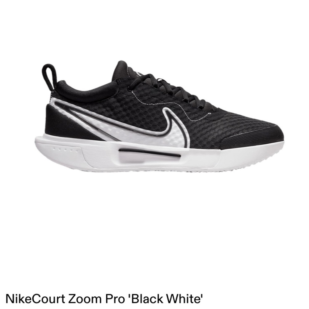 Nike Zoom Court Tennis Shoes - Picture 12 of 12